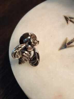 Mignon Faget Bee Pin